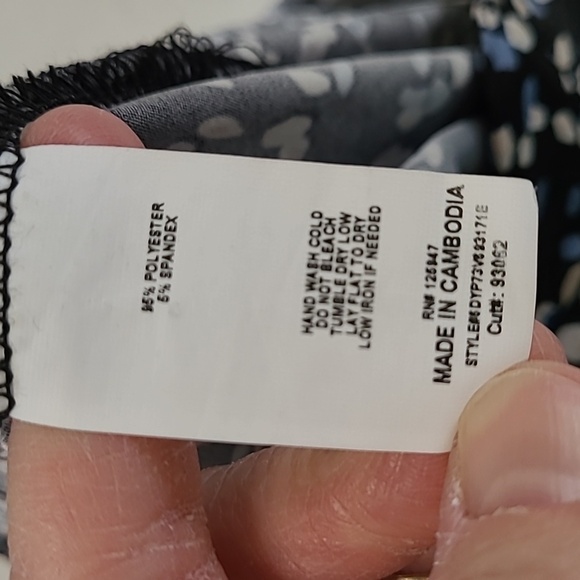 Ava & Grace Black Button Down Abstract Polka-dot Shirt Style Dress size 1X - Picture 7 of 7